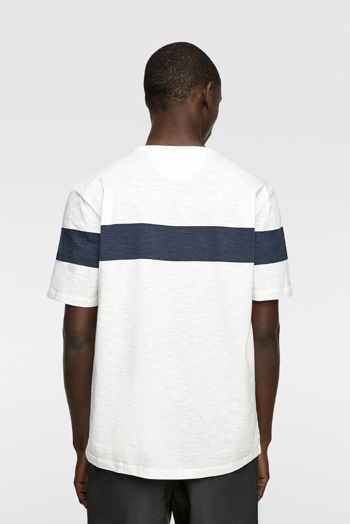 CONTRAST BAND T-SHIRT