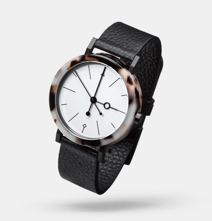 Đồng hồ Shell (White)