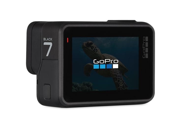 GoPro Hero7 Black with BONUS 30L Dry Bag (GPCHDHX-701)
