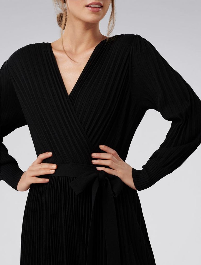 Cindy Pleat Knitted Dress