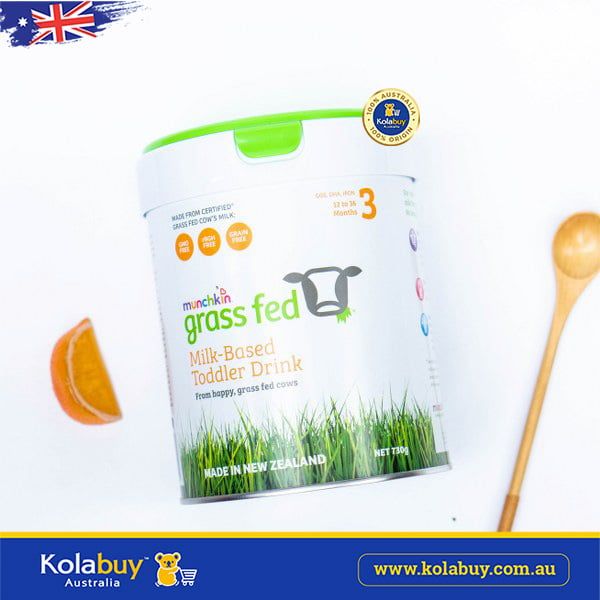 [KolaSub: Tặng 5% & 100% Freeship] Sữa bột Munchkin Grass Fed số 3 cho bé từ 1-3 tuổi Milk-Based Toddler Drink Stage 3 730g