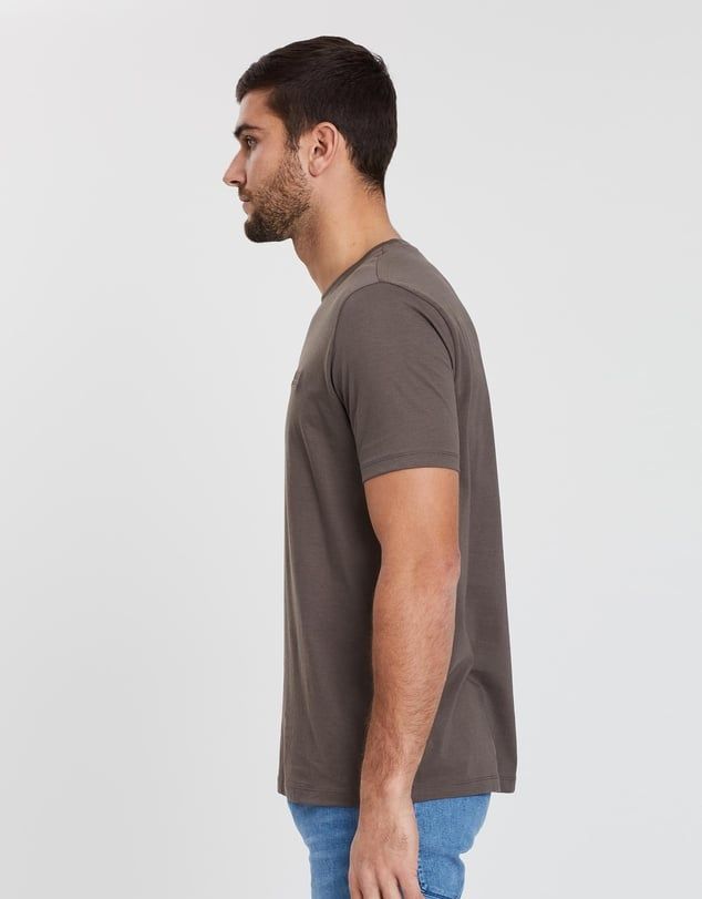 Dero Crew Neck Logo Tee