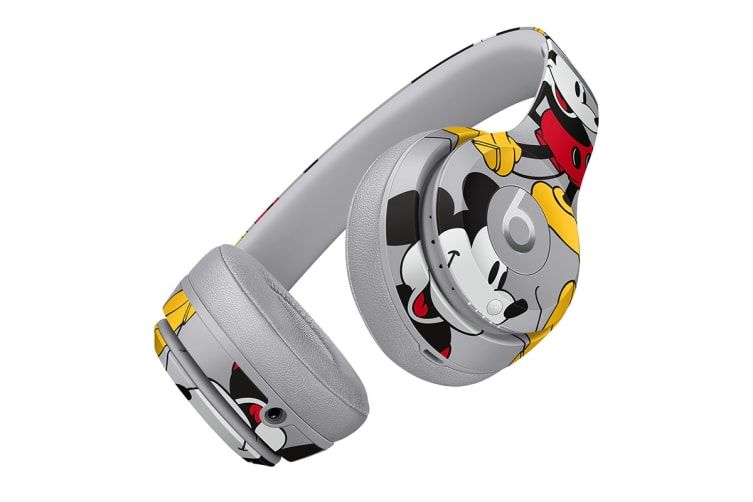 Beats Solo3 Wireless Headphones (Mickey's 90th Anniversary Edition)