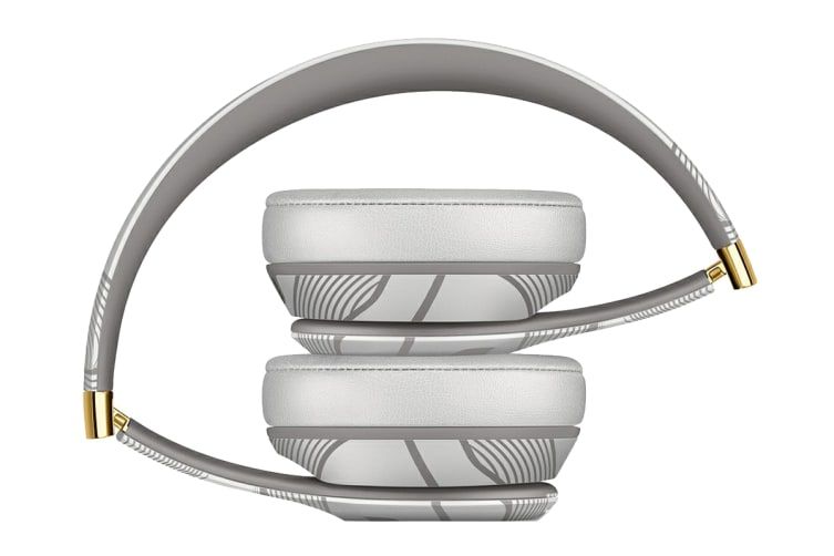 Beats Solo3 Wireless Headphones (New Year Special Edition, Blade Grey)