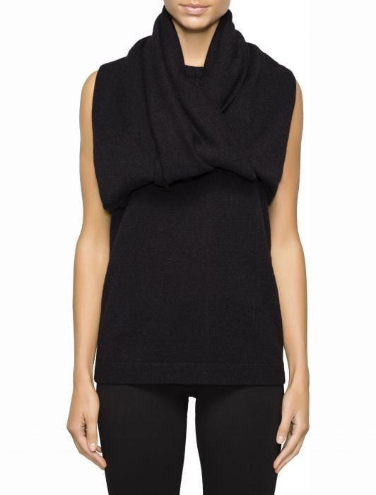 SWEATER CAPE