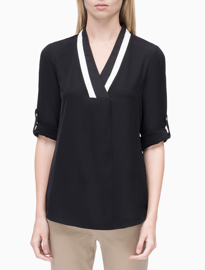 V-NECK TOP WITH ROLLED SLEEVE