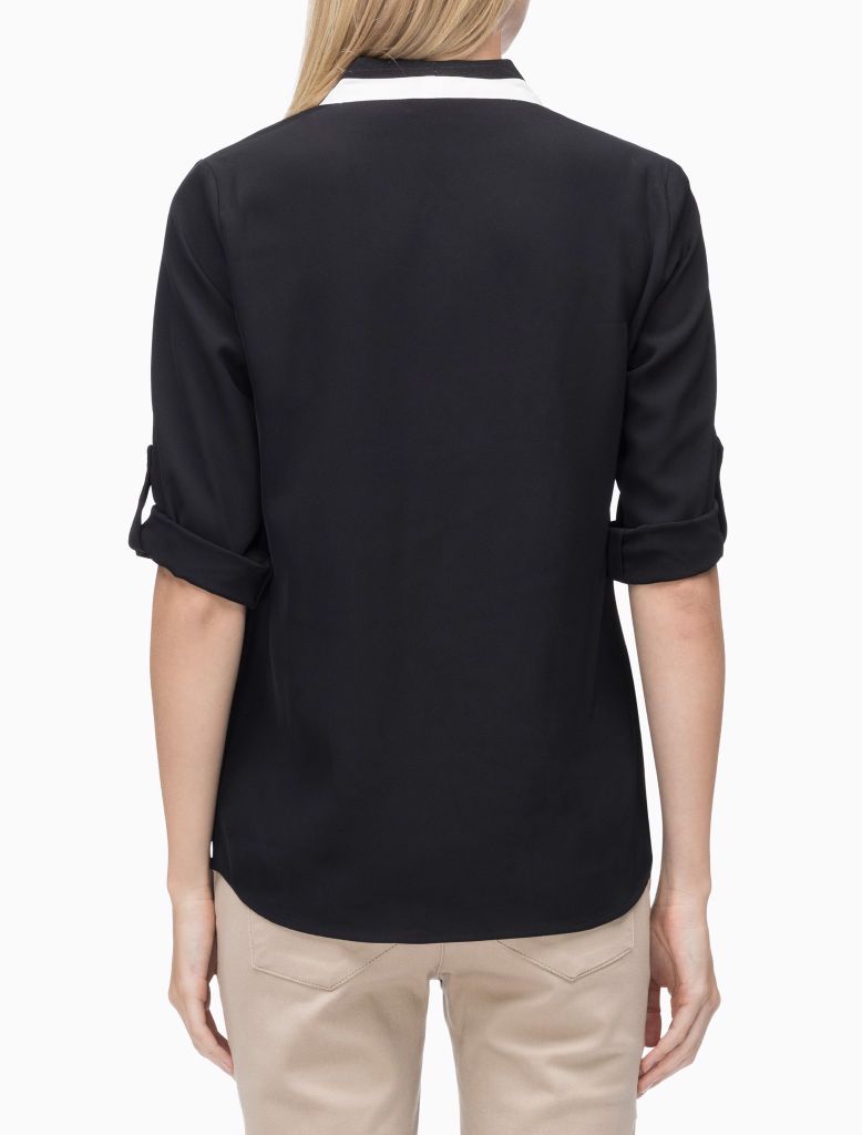 V-NECK TOP WITH ROLLED SLEEVE