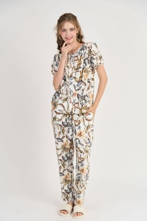  BKD075S11-BỘ TOLE DÀI VỚI THIẾT KẾ CỔ TRÒN ĐIỂM NHẤN RODE NỔI BẬT TẠO NÉT DUYÊN DÁNG VÀ THOẢI MÁI KHI MẶC 