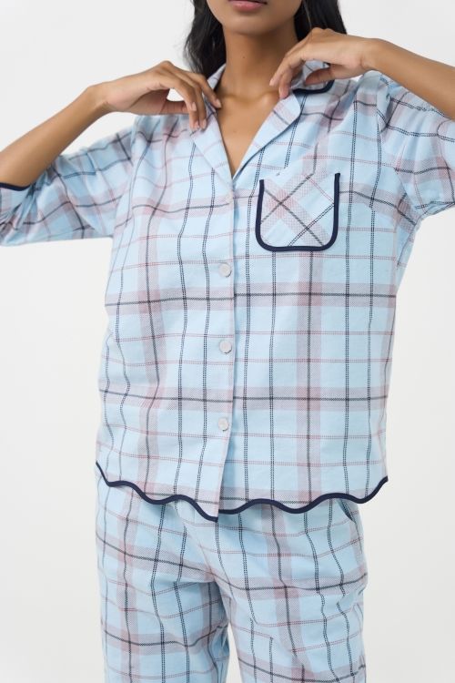  BKD190W41-BỘ KATE DÀI NỈ MỀM MẠI, CAO CẤP VỚI HỌA TIẾT CARO XANH ẤP ÁP VÀ SANG TRỌNG. 