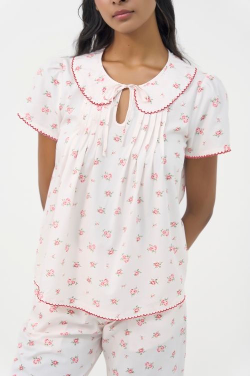  BKL020S51-BỘ  LỬNG KATE VỚI THIẾT KẾ CỔ LÁ SEN ĐIỂM NHẤN RODE NỔI BẬT TẠO SỰ THOẢI MÁI VÀ XINH XẮN KHI MẶC 