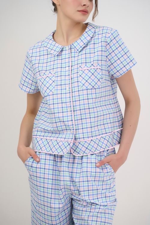  BKL050S51-BỘ LỬNG KATE VỚI THIẾT KẾ CỔ LÁ SEN PHỐI VIỀN NỔI BẬT TẠO SỰ TRẺ TRUNG VÀ NĂNG ĐỘNG MANG ĐẾN CẢM GIÁC THOẢI MÁI KHI MẶC 