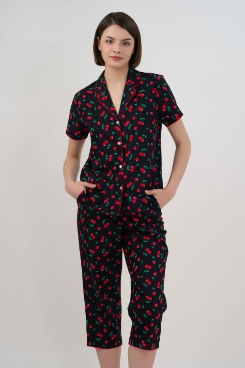  BKL161W44-BỘ KATE LỬNG CỔ PIJAMA VỚI ĐIỂM NHẤN RODE NỔI BẬT MANG ĐẾN SỰ THOẢI MÁI VÀ THOÁNG MÁT. 