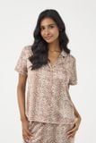  BSD012S41-BỘ SATIN DÀI CỔ PIJAMA VỚI HỌA TIẾT DA BÁO, VIỀN NỔI BẬT TẠO CẢM GIÁC TINH TẾ VÀ THANH LỊCH 