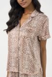  BSD012S41-BỘ SATIN DÀI CỔ PIJAMA VỚI HỌA TIẾT DA BÁO, VIỀN NỔI BẬT TẠO CẢM GIÁC TINH TẾ VÀ THANH LỊCH 