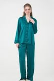  BSD070W41-BỘ SATIN DÀI CAO CẤP CỔ PIJAMA VỚI HỌA TIẾT MÀU XANH CHẤM BI ĐEN MANG NÉT SANG TRỌNG VÀ NỔI BẬT. 