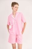  BSK013W41-BỘ SHORT KATE VỚI THIẾT KẾ CỔ PIJAMA ĐIỂM NHẤN REN NỔI BẬT MANG  ĐẾN SỰ TRẺ TRUNG  VÀ NĂNG ĐỘNG TẠO CẢM GIÁC THOẢI MÁI KHI MẶC 