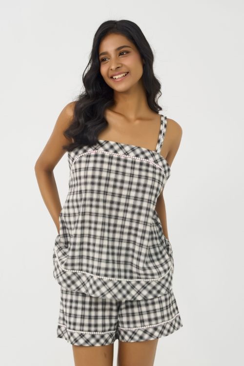  BSK033W31-BỘ KATE SHORT  2 DÂY TO BẢNG, PHỐI REN TRANG TRÍ NỔI BẬT   TẠO CẢM GIÁC THOẢI MÁI KHI MẶC. 