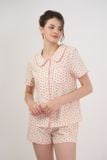  BSK054W32-BỘ SHORT KATE THIẾT KẾ CỔ LÁ SEN VỚI ĐIỂM NHẤN RODE NỔI BẬT TẠO CẢM GIÁC THOẢI MÁI VÀ TRẺ TRUNG. 