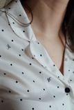  BSS010S51-BỘ SHORT SATIN VỚI THIẾT KẾ CỔ PIJAMA MANG PHONG CÁCH NHẸ NHÀNG VÀ THOẢI MÁI KHI MẶC 