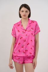 BSS018S44-BỘ SHORT SATIN CỔ PIJAMA VỚI CHẤT LIỆU MỀM MỊN, MÁT MẺ MANG LẠI CẢM GIÁC THOẢI MÁI VÀ SANG TRỌNG KHI MẶC.