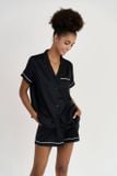  BSS019S41-BỘ SHORT SATIN CỔ PIJAMA VỚI CHẤT LIỆU MỀM MỊN, MÁT MẺ MANG LẠI CẢM GIÁC THOẢI MÁI VÀ SANG TRỌNG KHI MẶC. 