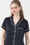  BSS041W41-BỘ SHORT SATIN CAO CẤP NỀN ĐEN VỚI THIẾT KỂ CỔ PIJAMA THOẢI MÁI VÀ THỜI THƯỢNG. 