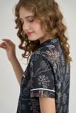 BSS070S55-BỘ SHORT SATIN CỔ PIJAMA VỚI CHẤT LIỆU MỀM MỊN, MÁT MẺ MANG LẠI CẢM GIÁC THOẢI MÁI VÀ SANG TRỌNG KHI MẶC. 