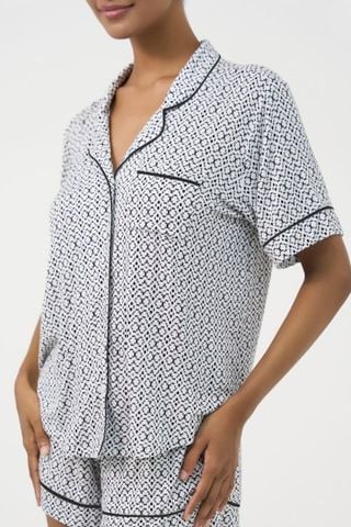  BST060W42-BỘ SHORT THUN PIJAMA THIẾT KẾ TỪ CHẤT LIỆU THUN CO GIÃN, MỀM MẠI MANG LẠI SỰ THOẢI MÁI CHO MÙA HÈ 