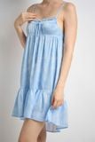 DDS012S31-ĐẦM SATIN MÀU XANH DA TRỜI IN HOA TƯƠI TẮN VỚI THIẾT KẾ 2 DÂY GỢI CẢM VÀ THOẢI MÁI. 