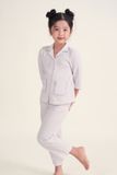  KTD020W41-BỘ THUN DÀI PIJAMA VỚI MÀU TÍM NHẸ NHÀNG CHO BÉ. 