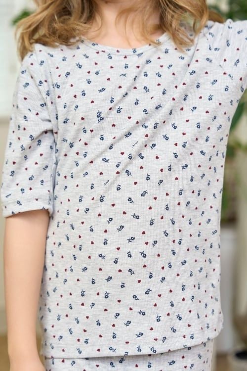  KTL015S41-BỘ THUN LỬNG  VỚI THIẾT KẾ CỔ TRÒN MANG LẠI SỰ NĂNG ĐỘNG VÀ THOẢI MÁI CHO BÉ . 