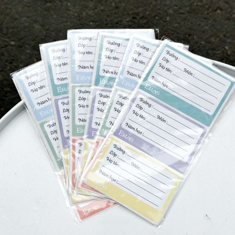 Nhãn vở ERAS E587 màu pastel - Cỡ bé, kích thước: 7.5x4.5cm - 15 nhãn/tập