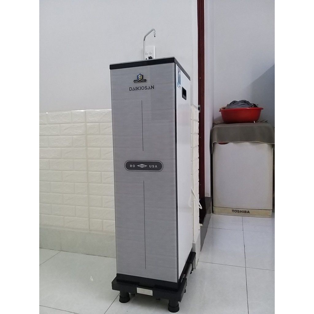 Chân kê máy lọc nước đa năng Daimito DMT-003 chất liệu nhựa + inox dùng cho máy lọc nước ( GIAO NHANH 2H - HCM)