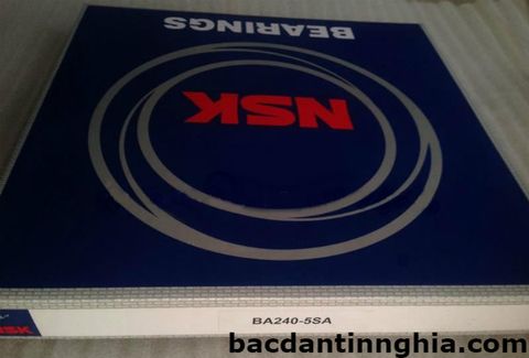 Bạc đạn (vòng bi) ốc bích BA240-5SA NSK. BA 240 5SA