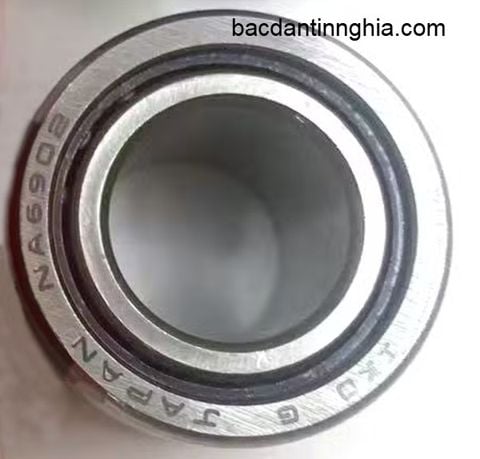 Bạc đạn vòng bi NA6902 IKO 15x28x23