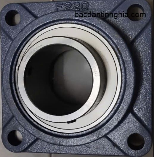 UCF220 CUXB