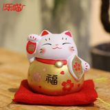 Mô hình trang trí - Mèo thần tài chữ phúc