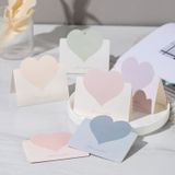 Thiệp trái tim đơn giản nhiều màu (Mẫu ngẫu nhiên)