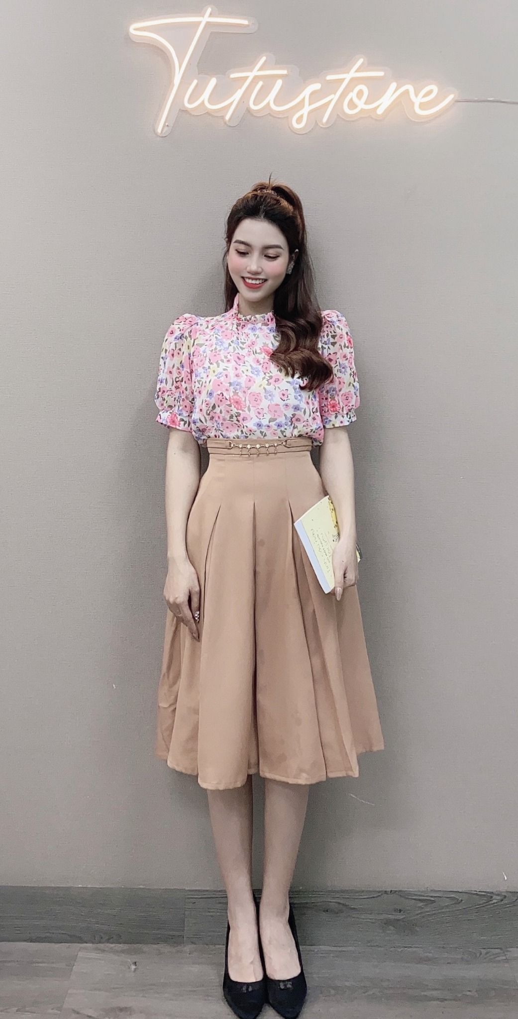 AST16 – TuTu Store