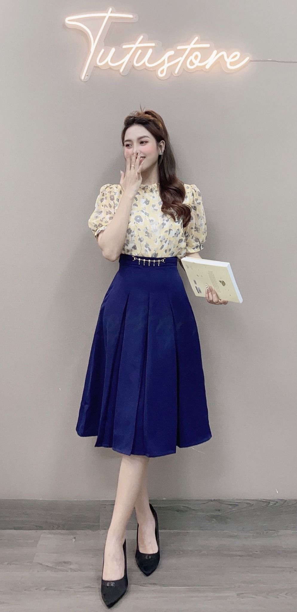 AST16 – TuTu Store