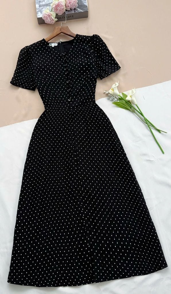 Đầm Tơ Nhăn Chấm Bi Thiết Kế TuTu Store Phù Hợp Đi Làm Dành Cho Nữ - Mã D1134