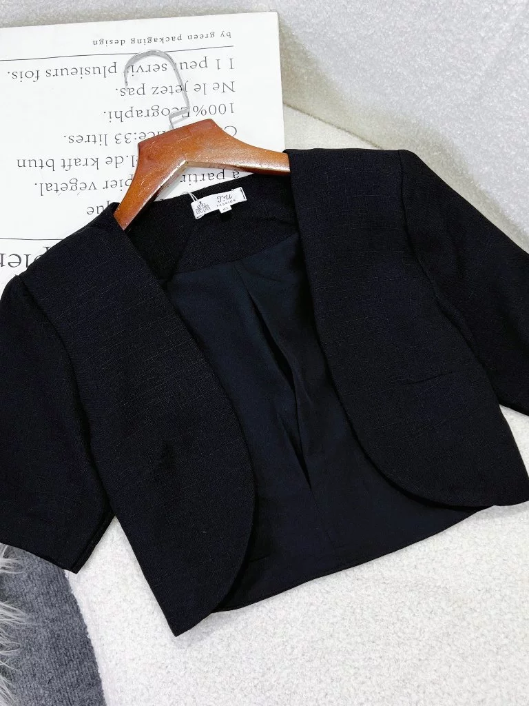 Áo Khoác Nữ Croptop Công Sở Thiết Kế TuTuStore - AS187