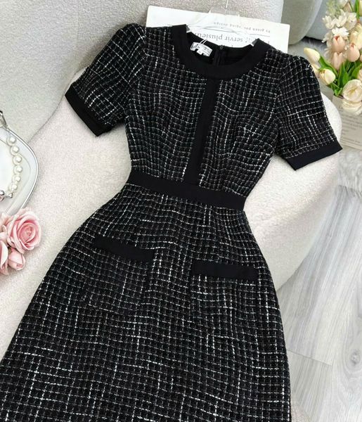 Váy Bố Dạ Form A Thiết Kế TuTu Store Dành Cho Nữ -  Mã D855