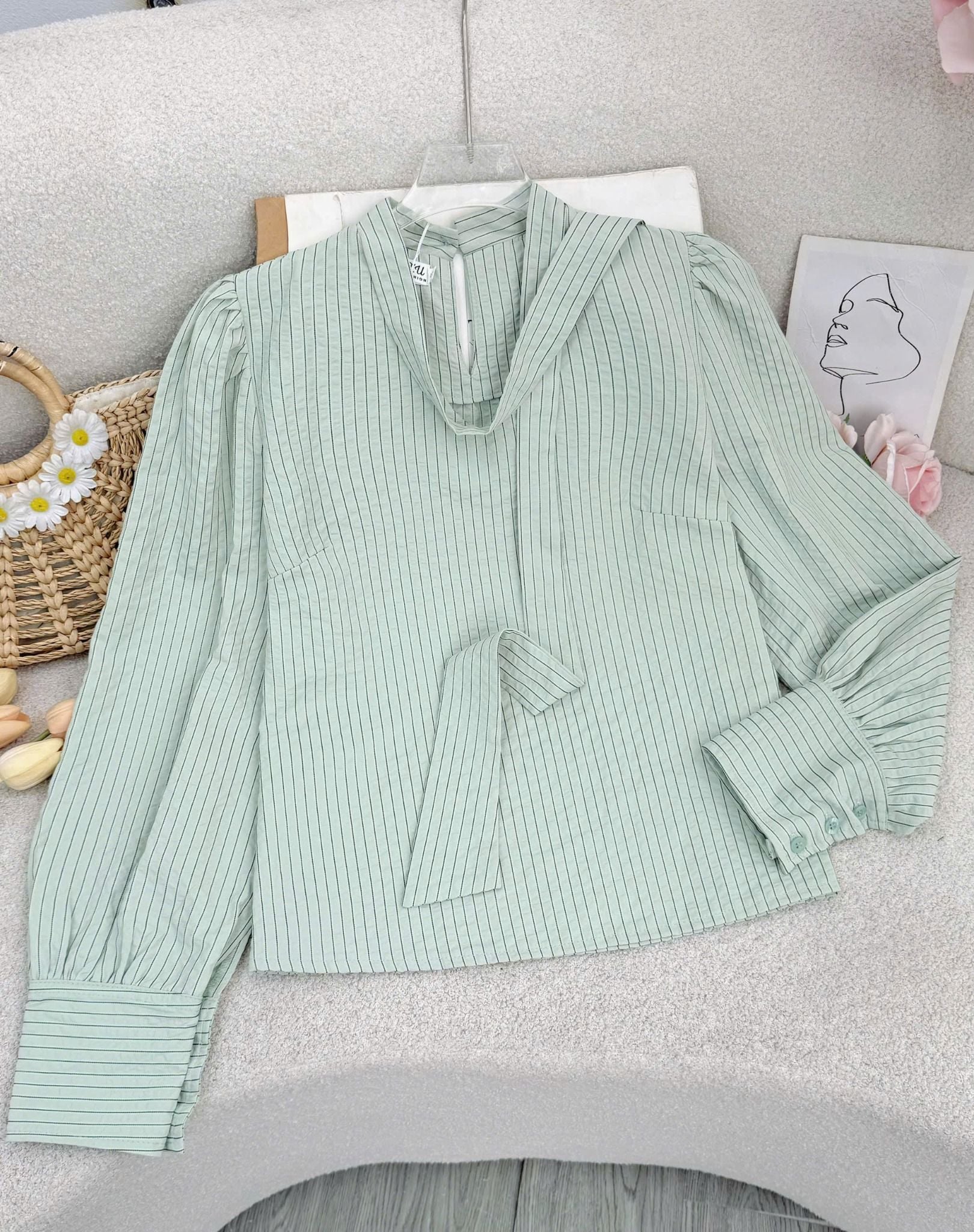 Áo Xô Lenin Cổ Nơ Thiết Kế TuTu Store Phù Hợp Đi Làm Dành Cho Nữ - Mã A547