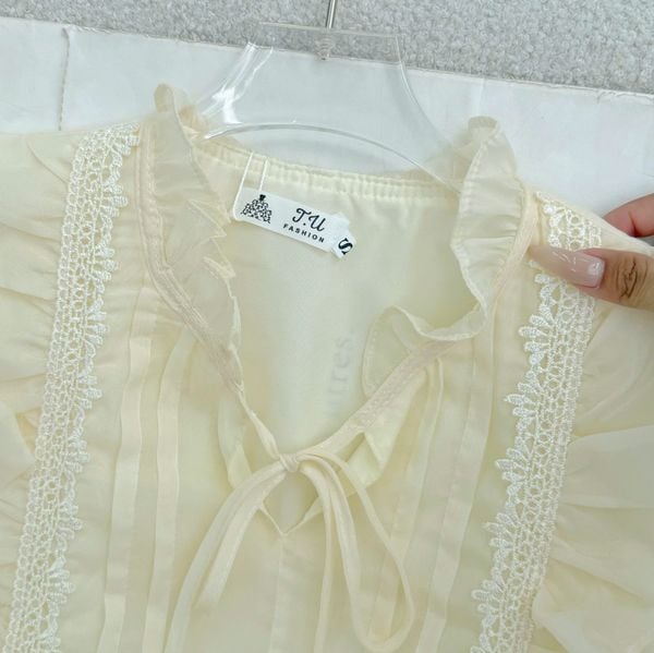 Áo Tơ Ánh Cổ Nơ Thiết Kế TuTu Store Phù Hợp Đi Làm Dành Cho Nữ - Mã A524