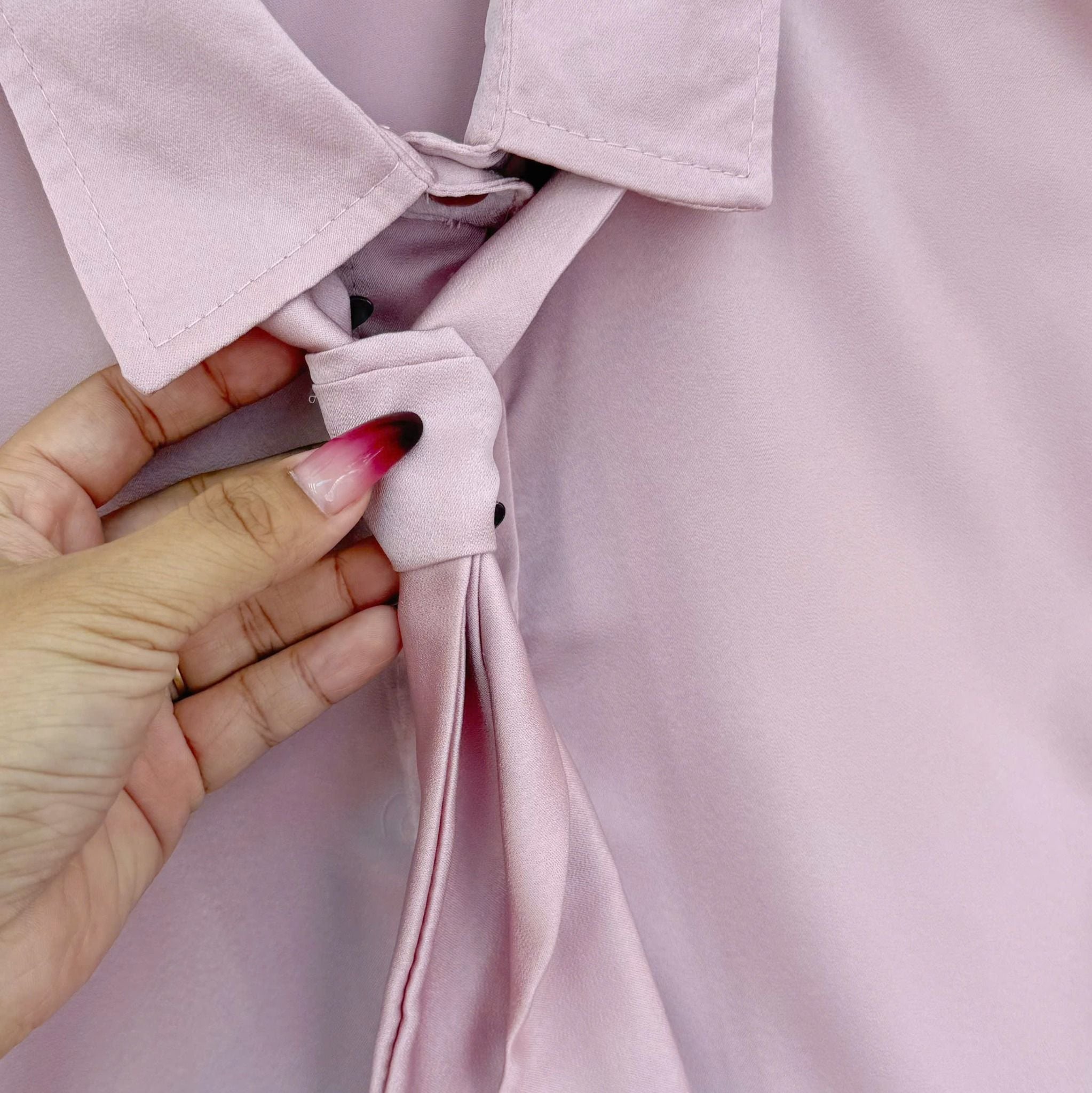 Áo Sơ Mi Lụa Hàn Châu Kèm Cà Vạt Phù Hợp Đi Làm Thiết Kế TuTu Store Dành Cho Nữ - Mã AS558