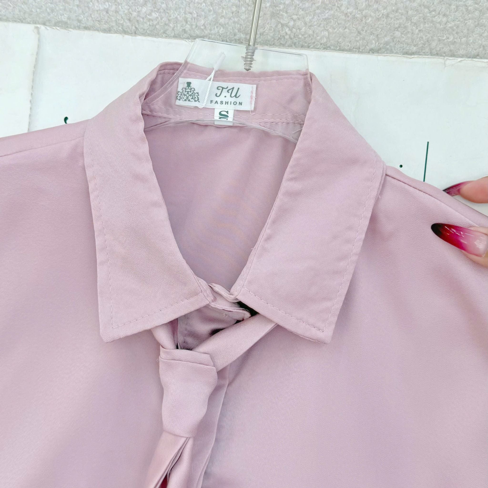 Áo Sơ Mi Lụa Hàn Châu Kèm Cà Vạt Phù Hợp Đi Làm Thiết Kế TuTu Store Dành Cho Nữ - Mã AS558