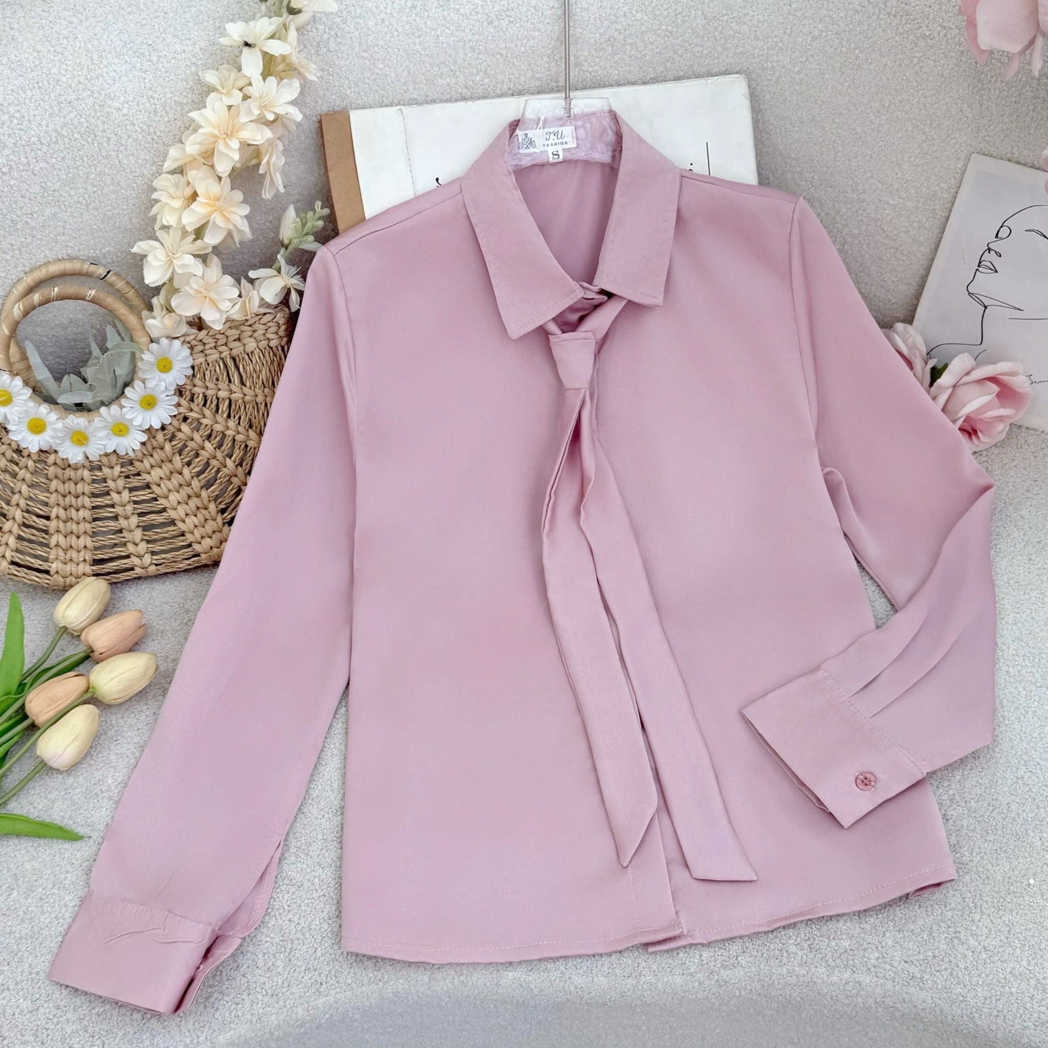 Áo Sơ Mi Lụa Hàn Châu Kèm Cà Vạt Phù Hợp Đi Làm Thiết Kế TuTu Store Dành Cho Nữ - Mã AS558