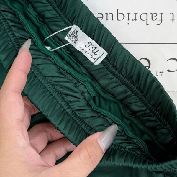 Chân Váy Lụa Hàn Châu Xòe Phù Hợp Đi Chơi Dành Cho Nữ - Mã V163