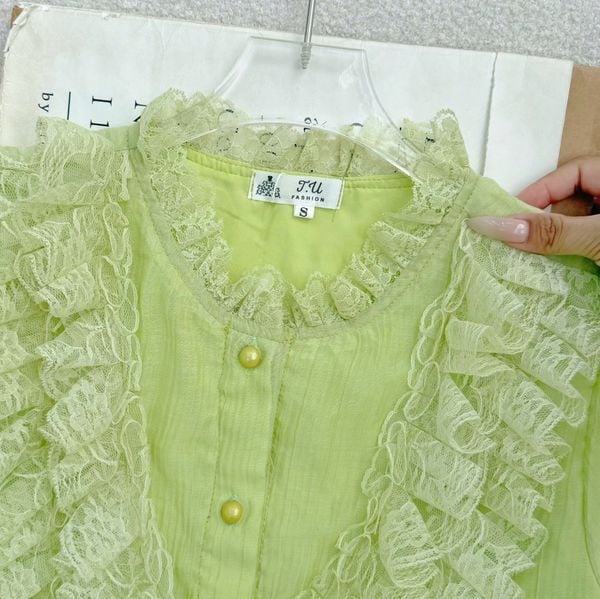 Áo Tơ Xếp Li Cổ Bèo Thiết Kế TuTu Store Phù Hợp Đi Chơi Dành Cho Nữ - Mã A523
